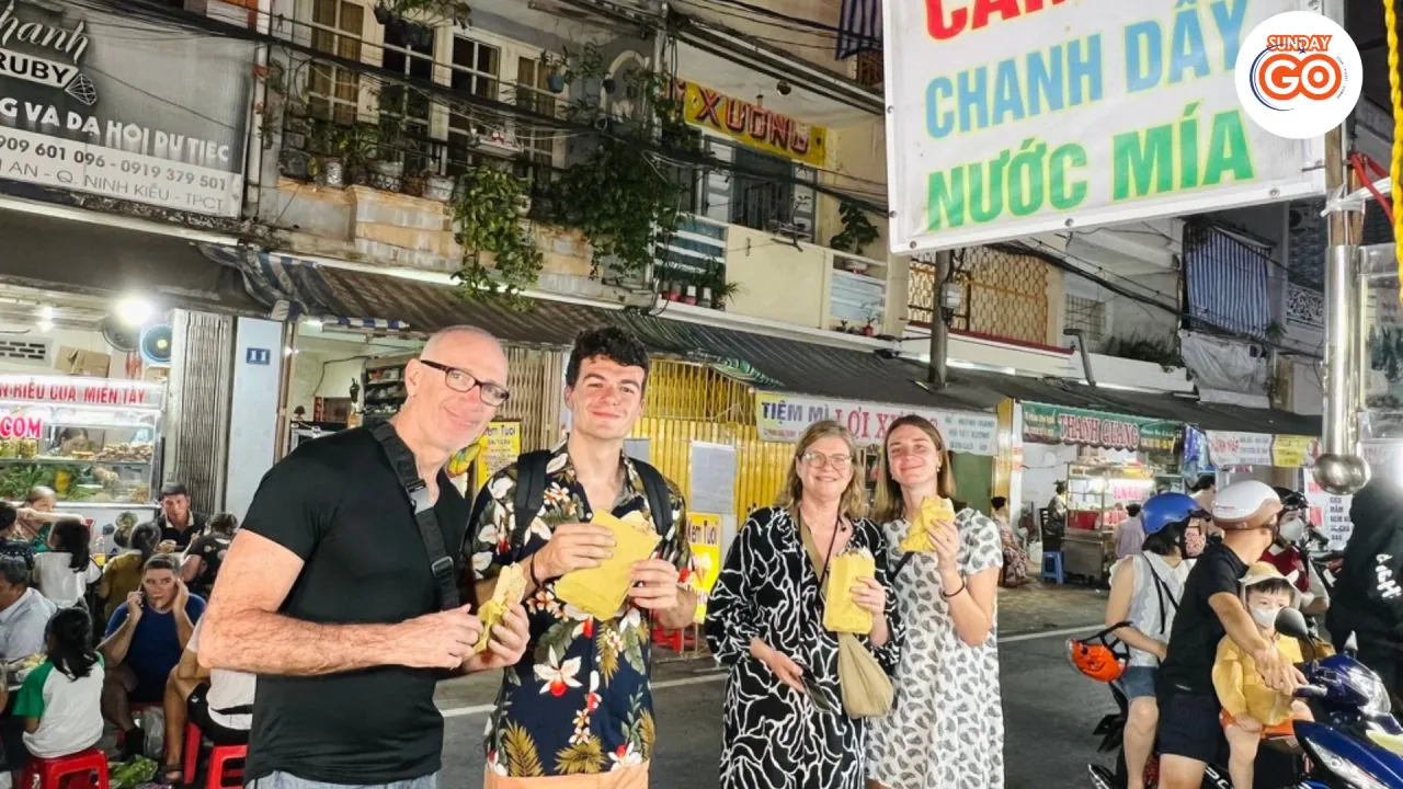 Can Tho street food tour - Enjoy top 10 local food and drink 21 Can tho walking food tour - Explore local cuisine
