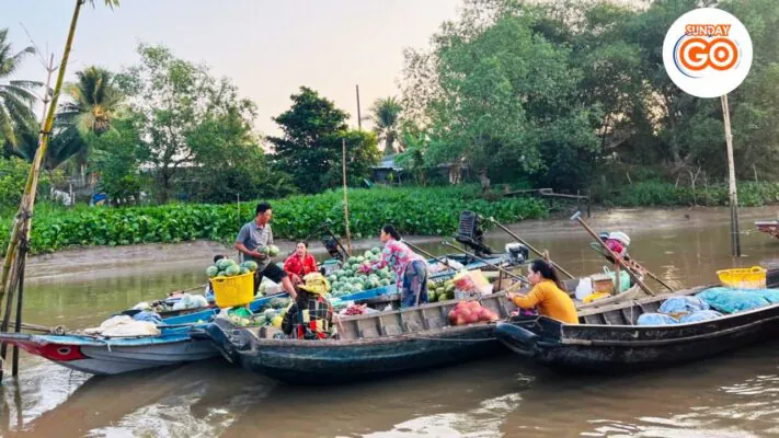 Phong Dien Floating Market – An impressive market (2024) 1 Phong Dien floating market in Can Tho