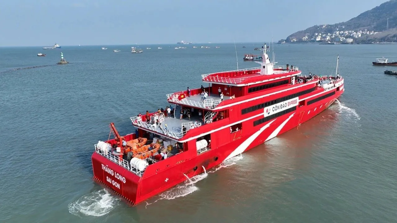 Tàu Thăng Long 5 sao - Tàu đi Côn Đảo từ Vũng Tàu