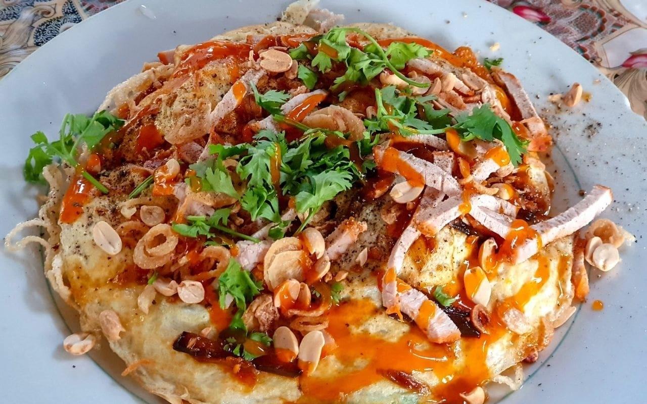 Tour chợ nổi Cái Răng Cần Thơ - Văn hoá miền sông nước 2025 16 Pizza hủ tiếu