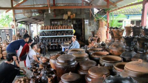 Tour Cần Thơ Bình Hưng Vĩnh Hy Ninh Chữ 2 ngày 1 đêm 37 Làng gốm Bàu Trúc