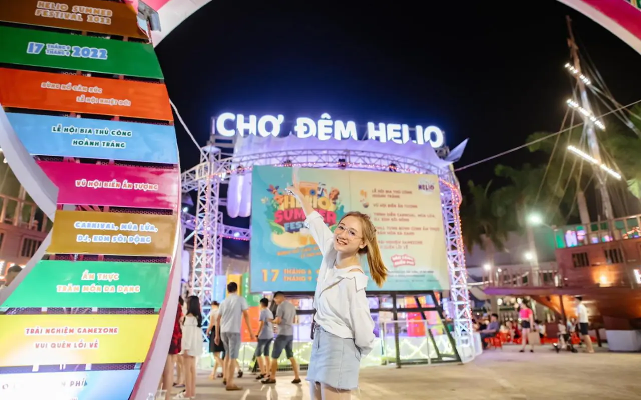 Tour Đà Nẵng Hội An 3 ngày 2 đêm | Check-in Bà Nà Hills 16 Tour Đà Nẵng Hội An 3 ngày 2 đêm - khu chợ đêm Helio
