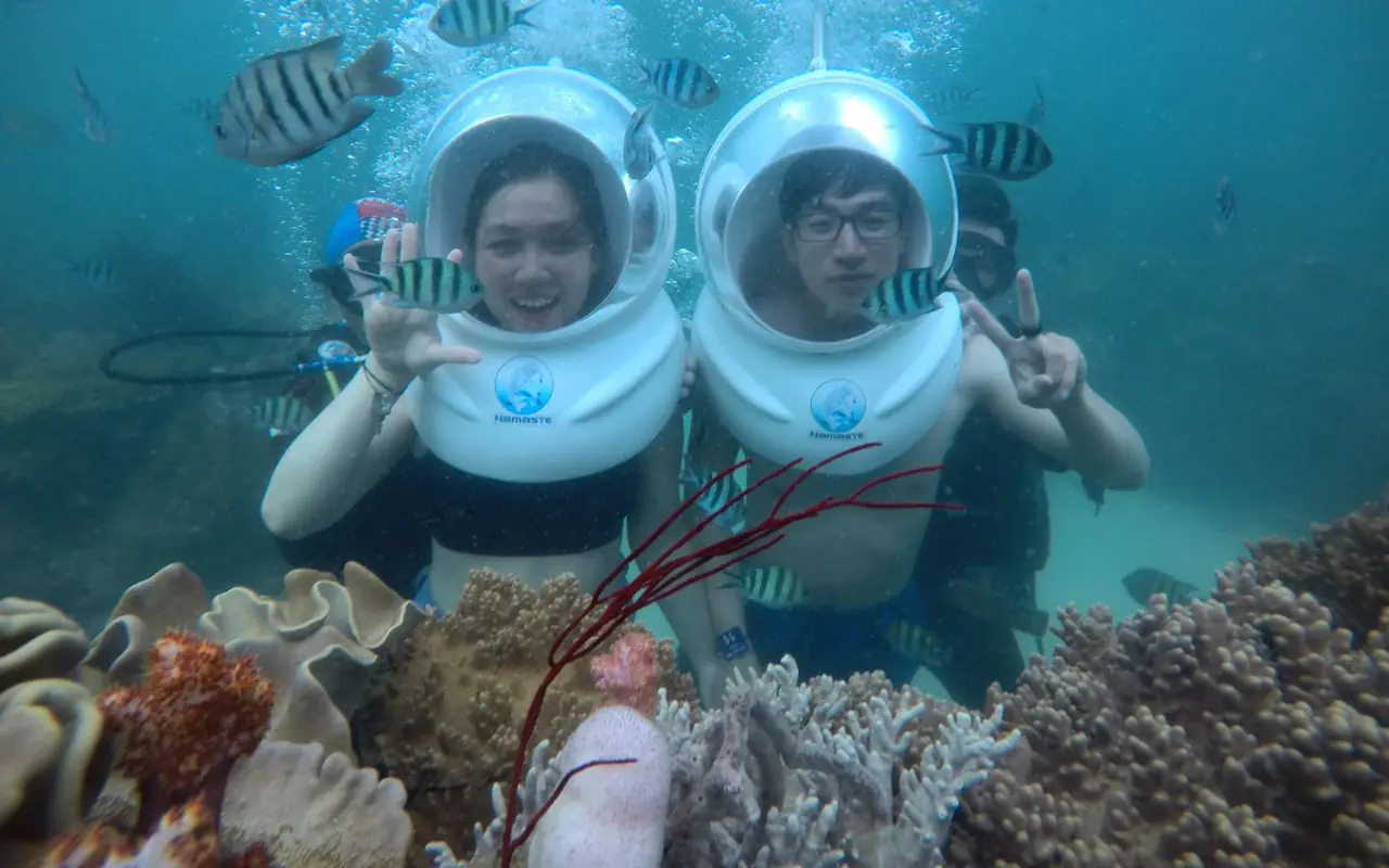 Tour Phú Quốc 4 ngày 3 đêm - Đi bộ dưới đáy biển