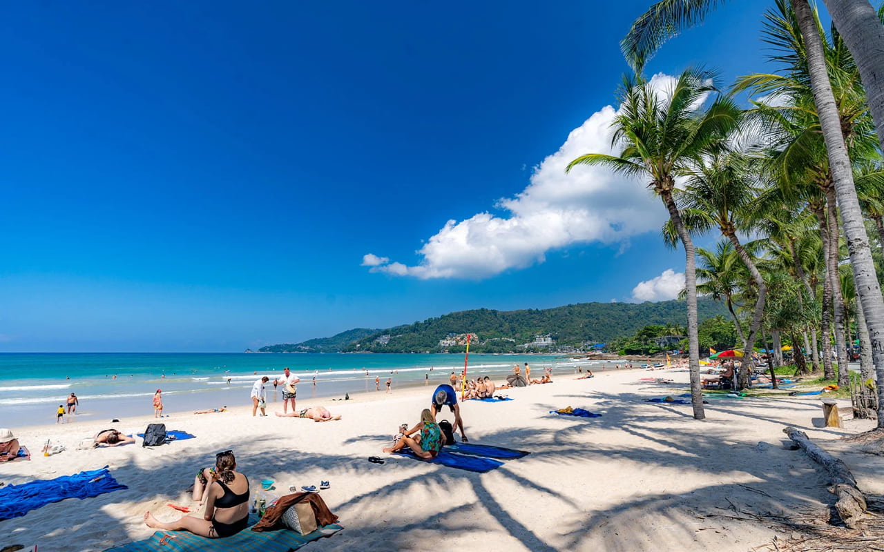 Tour Phuket 4 ngày 3 đêm - Patong Beach