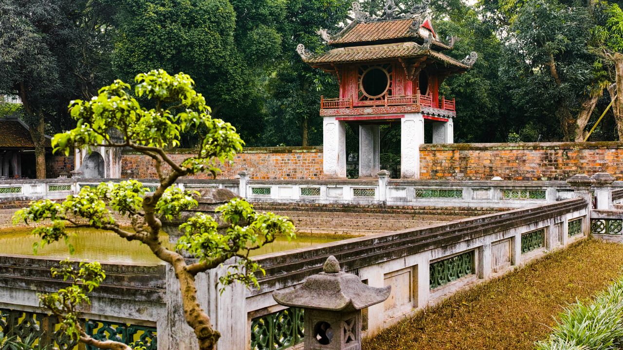City tour Hà Nội 1 ngày | Khám phá thủ đô nghìn năm 7 Văn miếu - Quốc Tử Giám