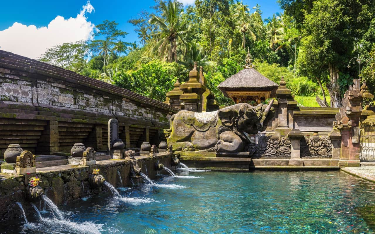 Tour Bali 4 ngày 3 đêm 12 Tour Bali 4 ngày 3 đêm - Đền Tirta Empul