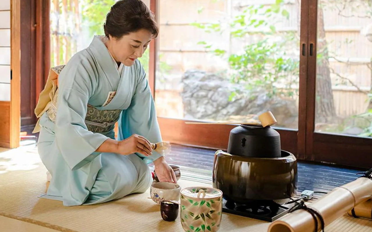 Tour Nhật Bản 5 ngày 4 đêm | Tokyo - Núi Phú Sĩ - Narita 6 Trải nghiệm trà đạo Nhật Bản – nghệ thuật thưởng trà đậm chất thiền định