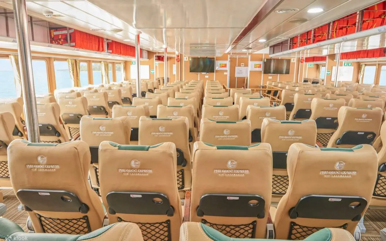 Fast ferry from Soc Trang to Con Dao – Phu Quoc Express 4 Economy Class on Phu Quoc Express