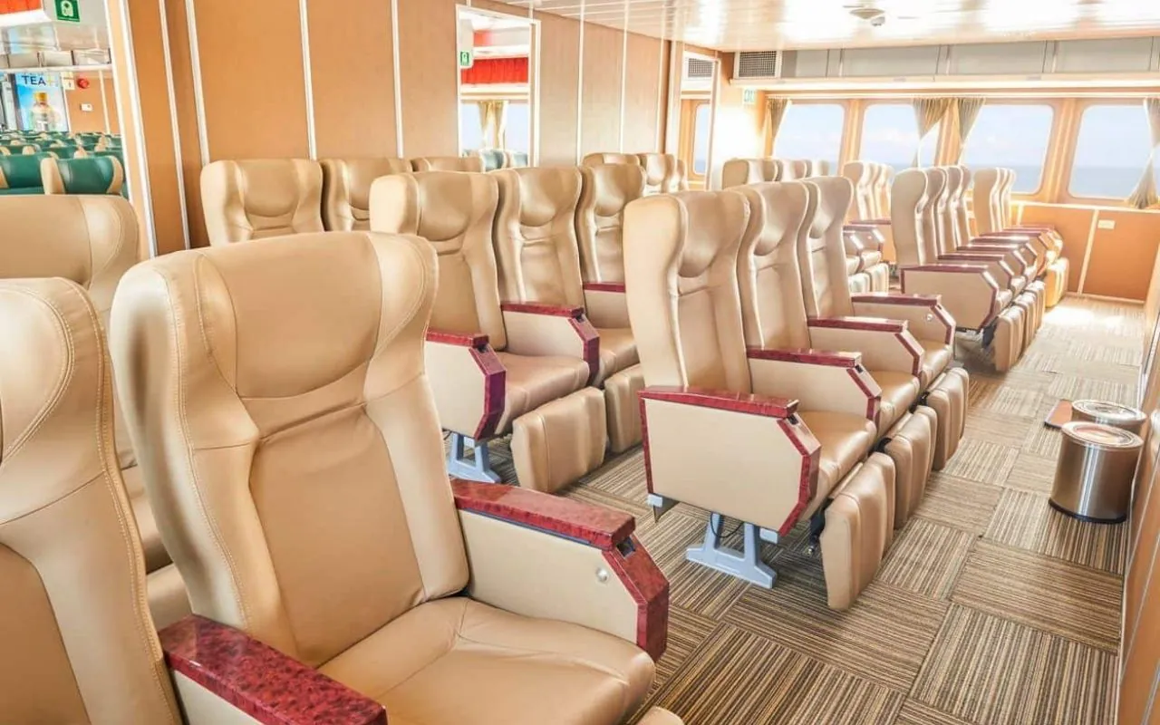 Fast ferry from Soc Trang to Con Dao – Phu Quoc Express 5 VIP Seat – Phu Quoc Express Fast Ferry