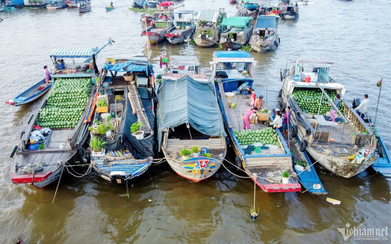 Chợ nổi Cái Răng - Địa điểm du lịch nổi tiếng tại Cần Thơ