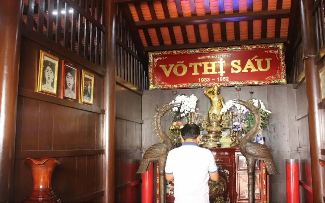 Lễ Cô Sáu Côn Đảo - Sự linh thiêng của cô