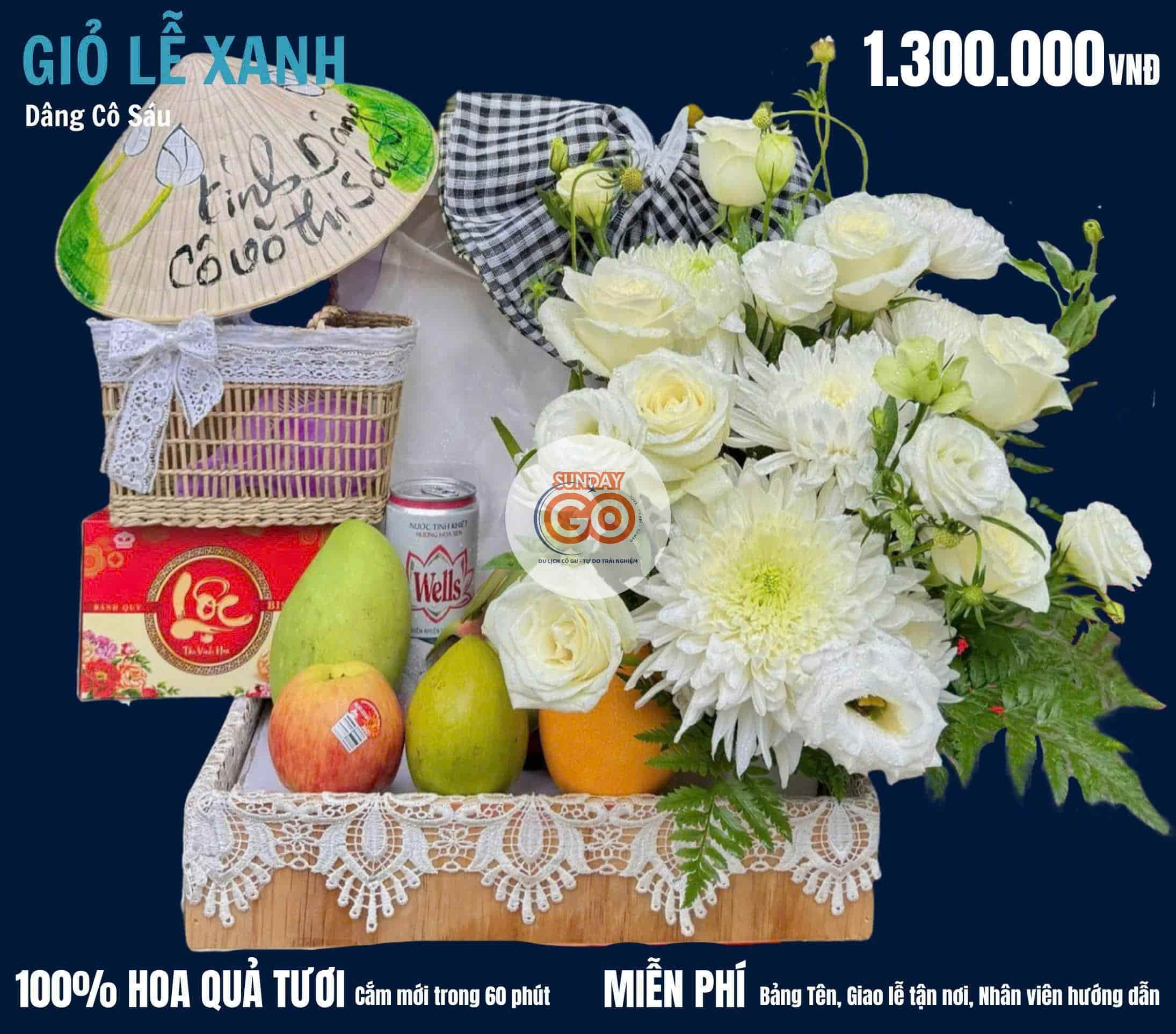 Mua lễ cúng cô sáu Côn Đảo - Hoa quả thật