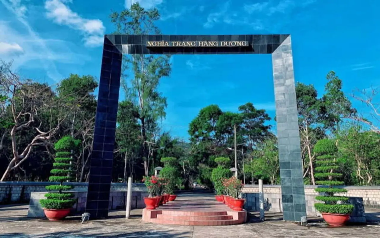 Nghĩa trang Hàng Dương Côn Đảo