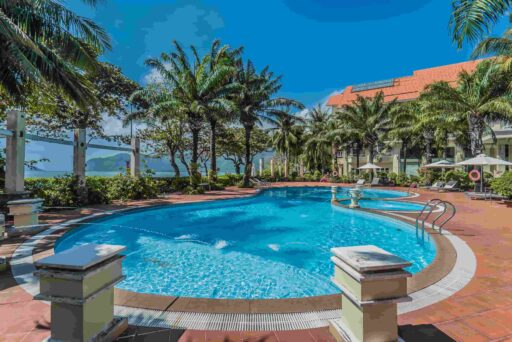 Trải nghiệm hồ bơi của Sài Gòn Côn Đảo Resort