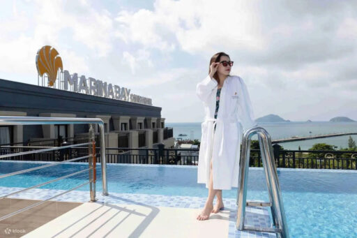 Combo Côn Đảo 4 sao | Marina Bay Côn Đảo view biển 8 Trải nghiệm hồ bơi trên sân thượng Marina Bay Côn Đảo