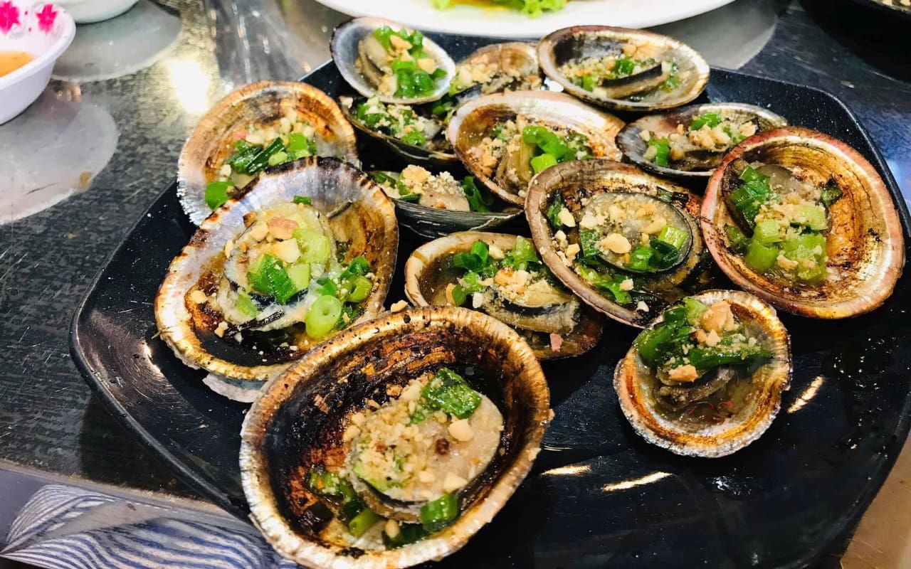 Đặc sản Côn Đảo - Thưởng thức ốc vú nàng 