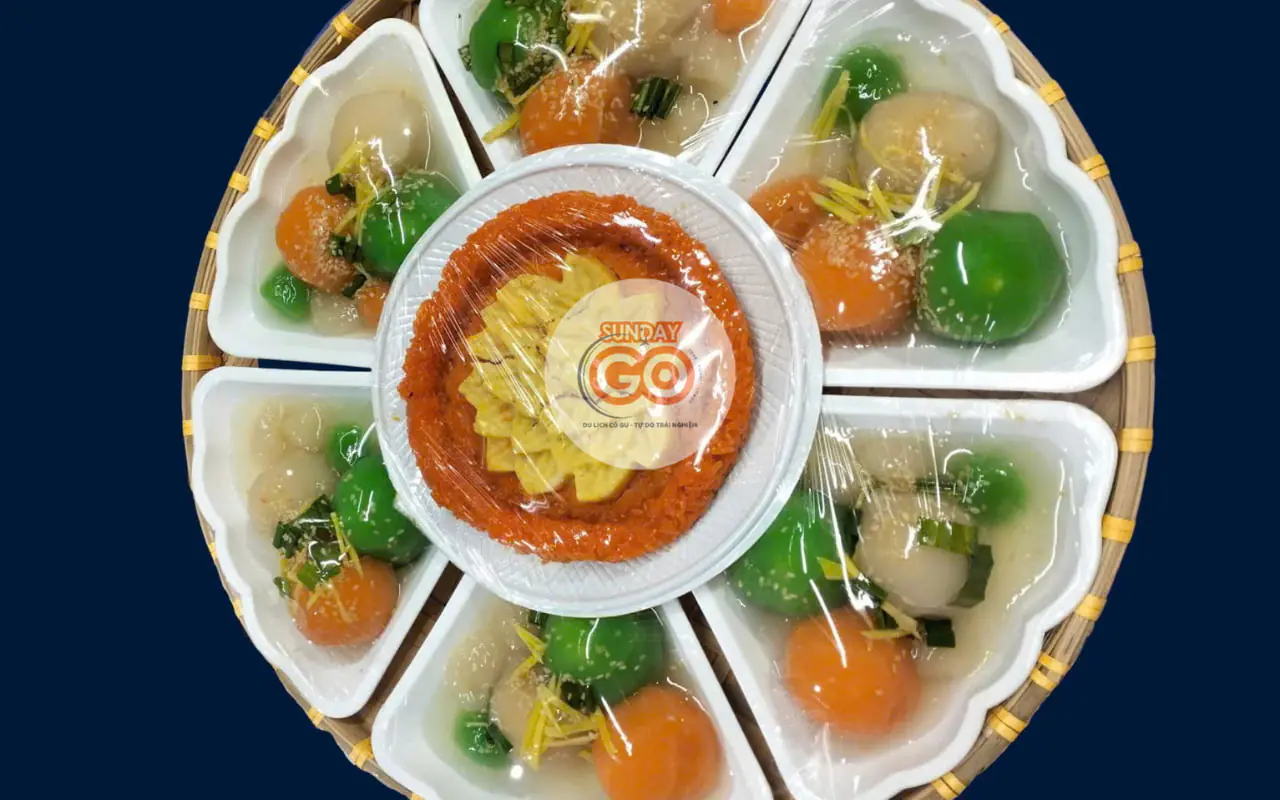 Mâm xôi chè dâng lễ cô Võ Thị Sáu