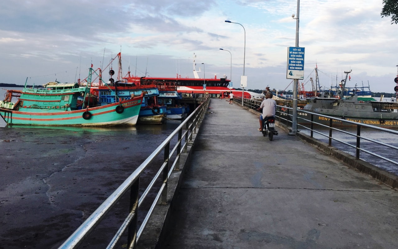 Tour Côn Đảo 3 ngày 2 đêm từ Cần Thơ trọn gói chỉ từ 3390k 29 Cảng Trần Đề - Sóc Trăng