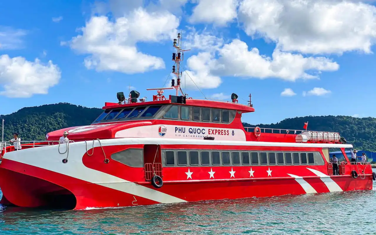 Tour Côn Đảo 3 ngày 2 đêm từ Cần Thơ - Di chuyển bằng tàu cao tốc