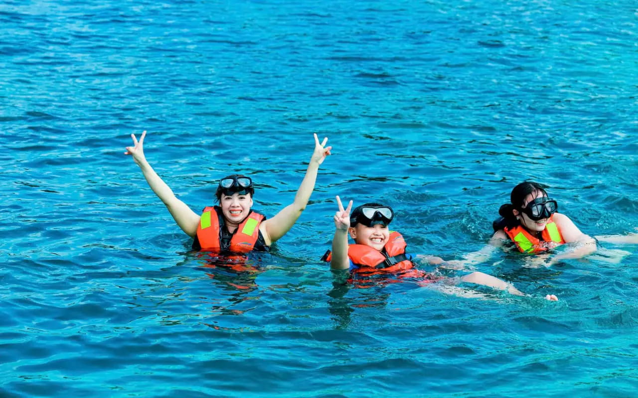 Tour Phú Quốc 3 ngày 3 đêm - Lặn ngắm san hô