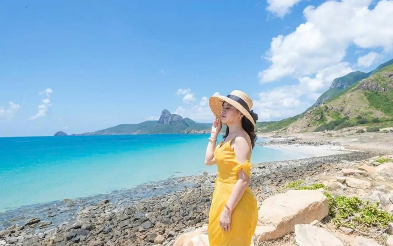 Tour Cần Thơ Côn Đảo 2 ngày 1 đêm chỉ từ 3090k 11 Tour Cần Thơ Côn Đảo 2 ngày 1 đêm - Check in Bãi Nhát