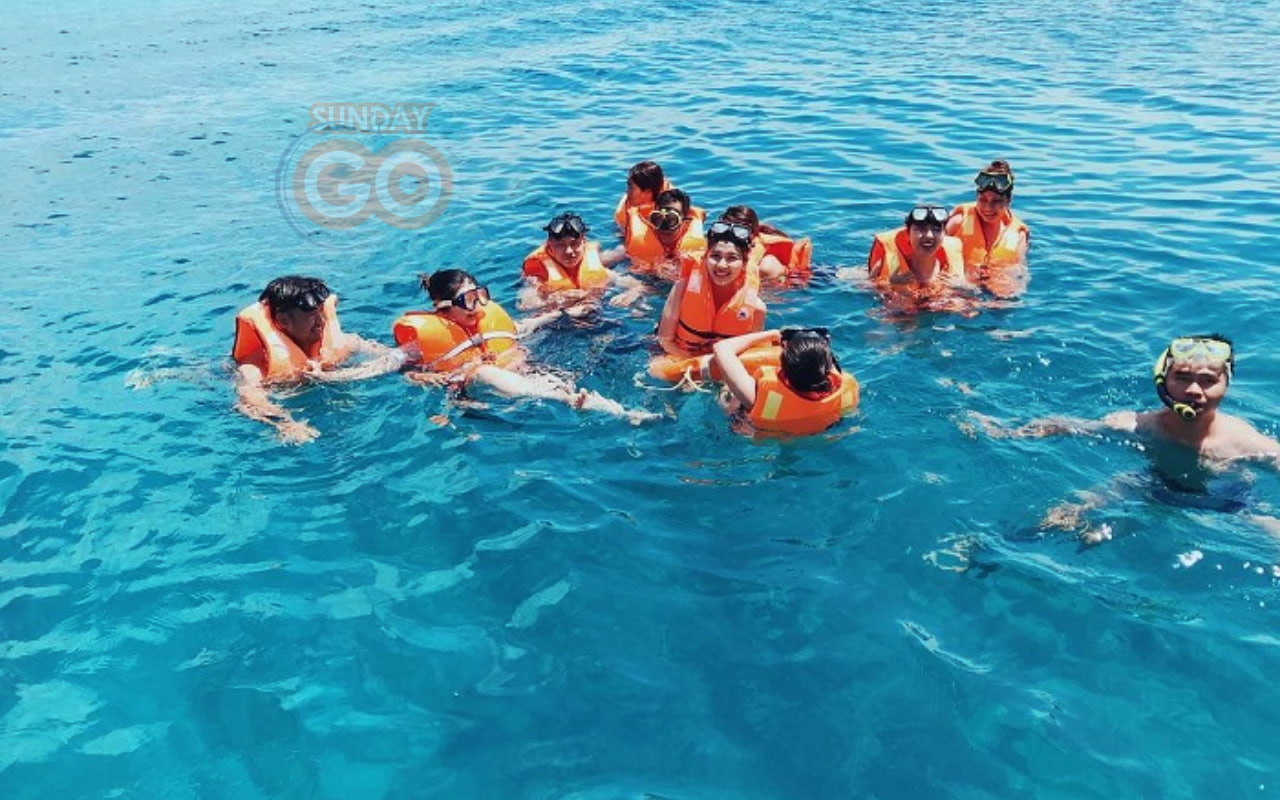 Trải nghiệm lặn ngắm san hô Hòn Tài 