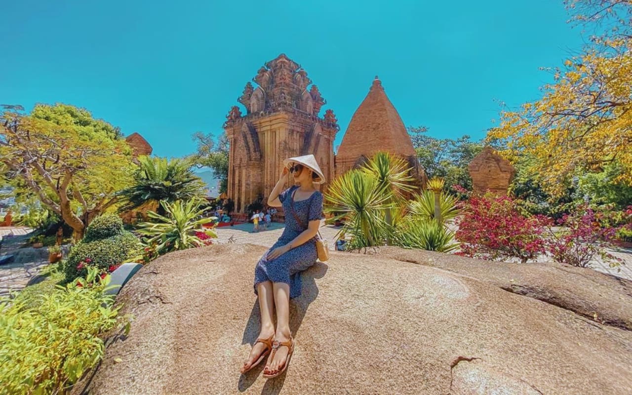 Tour Nha Trang 3N3Đ từ Cần Thơ - Tháp Bà Ponagar