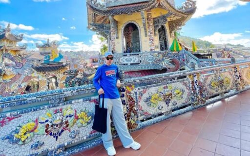 Tour Đà Lạt Nha Trang 3 ngày 3 đêm 9 Tour Đà Lạt Nha Trang 3 ngày 3 đêm - Chùa Linh Phước