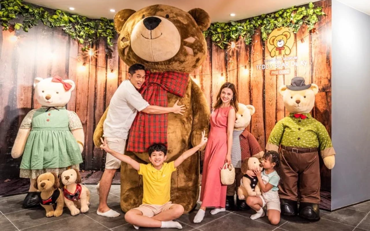 Tour Grand World - Khám phá thành phố không ngủ 14 Tour Grand World - Bảo tàng Gấu Teddy