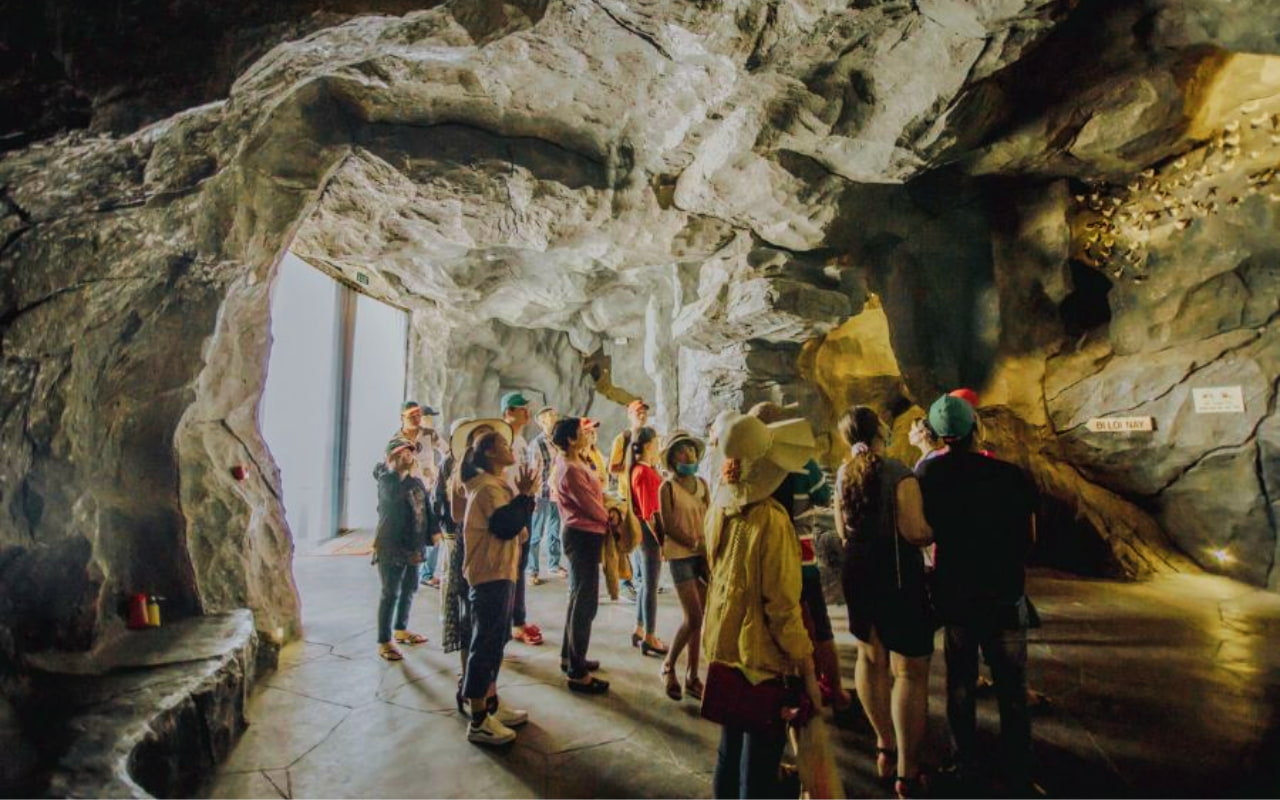 Tour Nha Trang 3 ngày 3 đêm từ Sài Gòn chỉ từ 2460k 18 Tham quan Làng Yến Mai Sinh