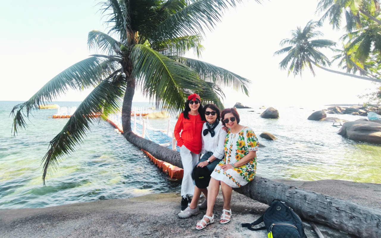 Tour Sài Gòn Hòn Sơn 2 ngày 2 đêm | Giá chỉ từ 1980k 15 Tour Sài Gòn Hòn Sơn 2N2Đ - Bãi cây dừa nghiêng