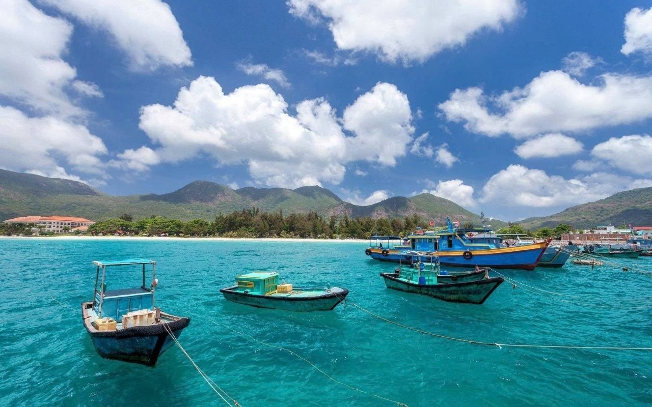 Hòn Bảy Cạnh ở đâu