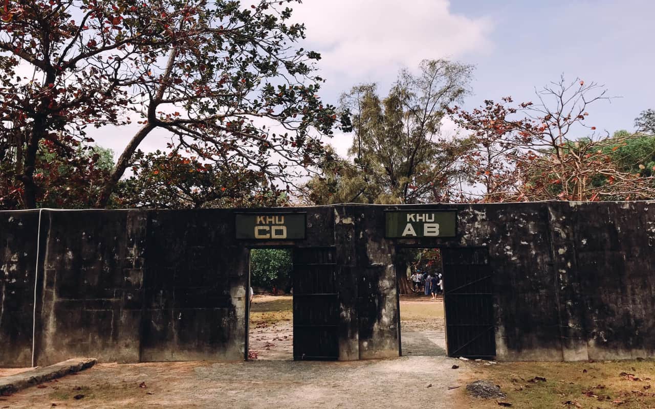 Tour Côn Đảo 3 ngay 2 đêm - Chuồng Cọp kiểu Mỹ