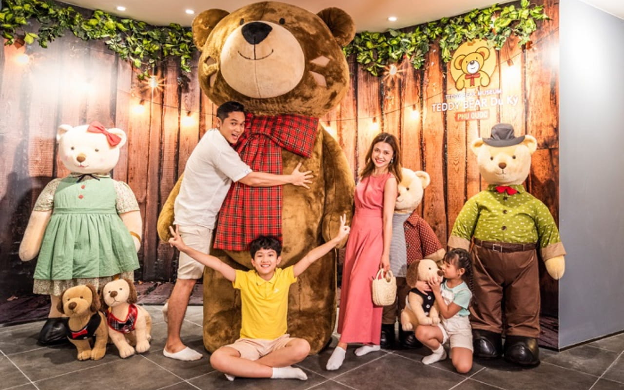 Tour Phú Quốc 3N3Đ từ tphcm - Bảo tàng gấu Teddy