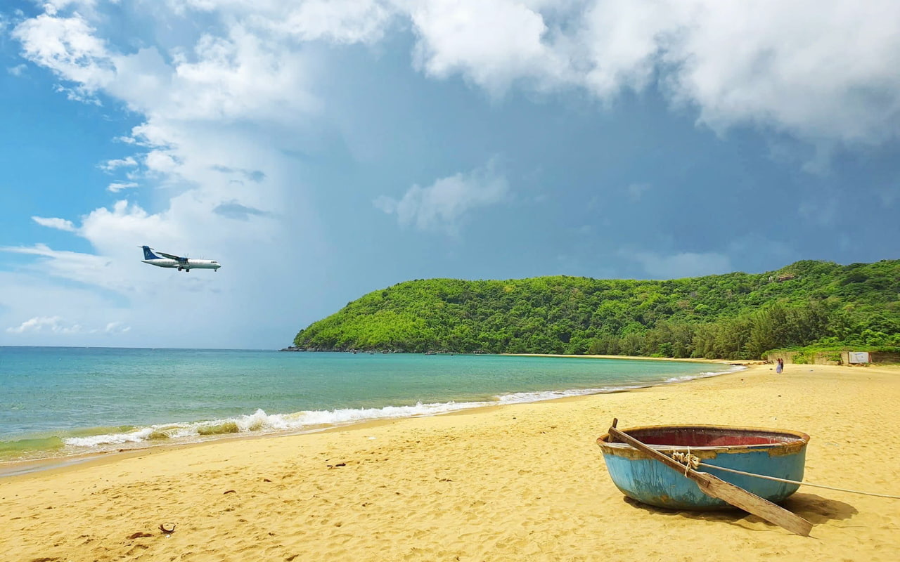 Tour Trần Đề Côn Đảo 2 ngày 1 đêm trọn gói 13 Tour Trần Đề Côn Đảo 2N1Đ - Xem máy bay