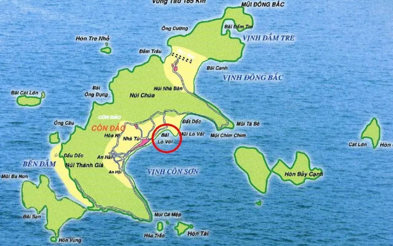 Bãi Lò Vôi Côn Đảo: Kinh nghiệm du lịch từ A-Z (2026) 3 Bãi Lò Vôi nằm ở phía Đông Bắc