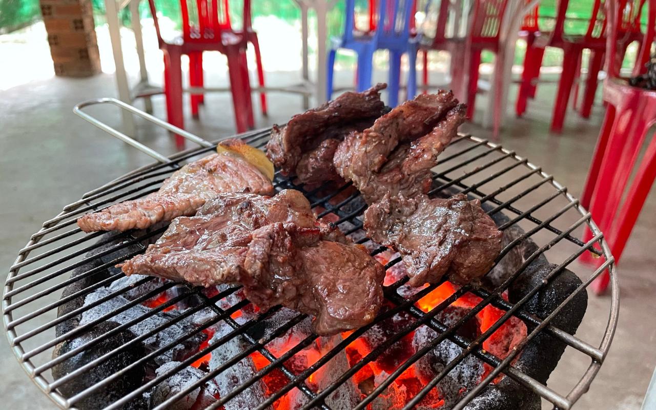 Du lịch Phú Quý - Kinh nghiệm du lịch, ăn chơi từ A-Z 2026 7 Bò nóng Phú Quý