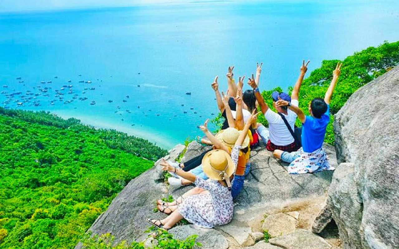Đảo Hòn Sơn | Kinh nghiệm, lịch trình chi tiết (2026) 9 Chinh phục Ma Thiên Lãnh