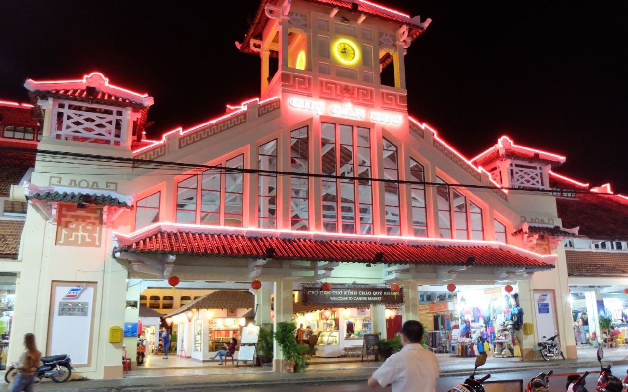 Chợ đêm Cần Thơ - Khám phá vẻ đẹp Tây Đô về đêm (2026) 8 Chợ đêm Cần Thơ mở đến mấy giờ