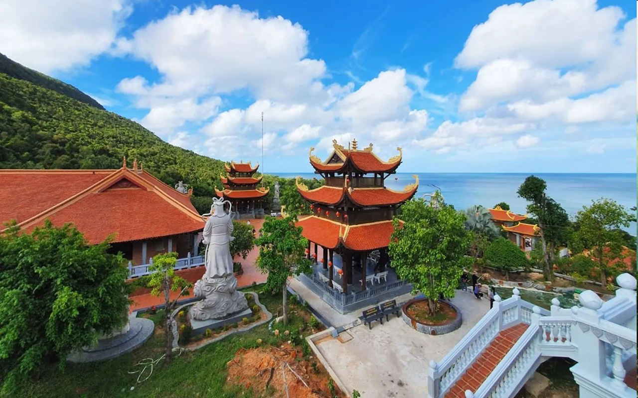 Chùa hộ quốc ở Phú Quốc