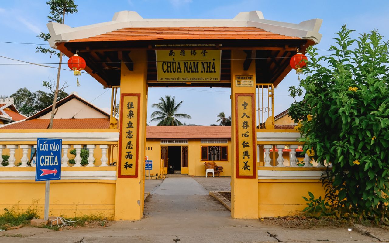 Chùa Nam Nhã Cần Thơ - Nét đẹp giao thoa Á Đông & Tây Âu 3 Chùa Nam Nhã ở Phường Bình Thủy Cần Thơ