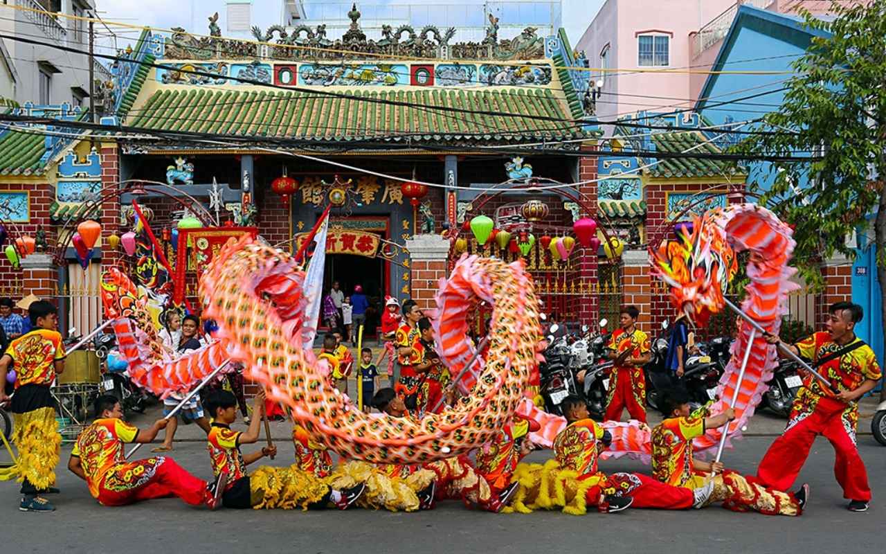chùa Ông bến Ninh Kiều Cần Thơ