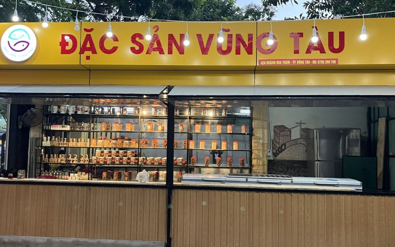 Đặc sản Vũng Tàu có gì? Top 15 món ngon & làm quà 2026 14 Bạn nên kiểm tra kỹ bao bì, độ tươi của hải sản