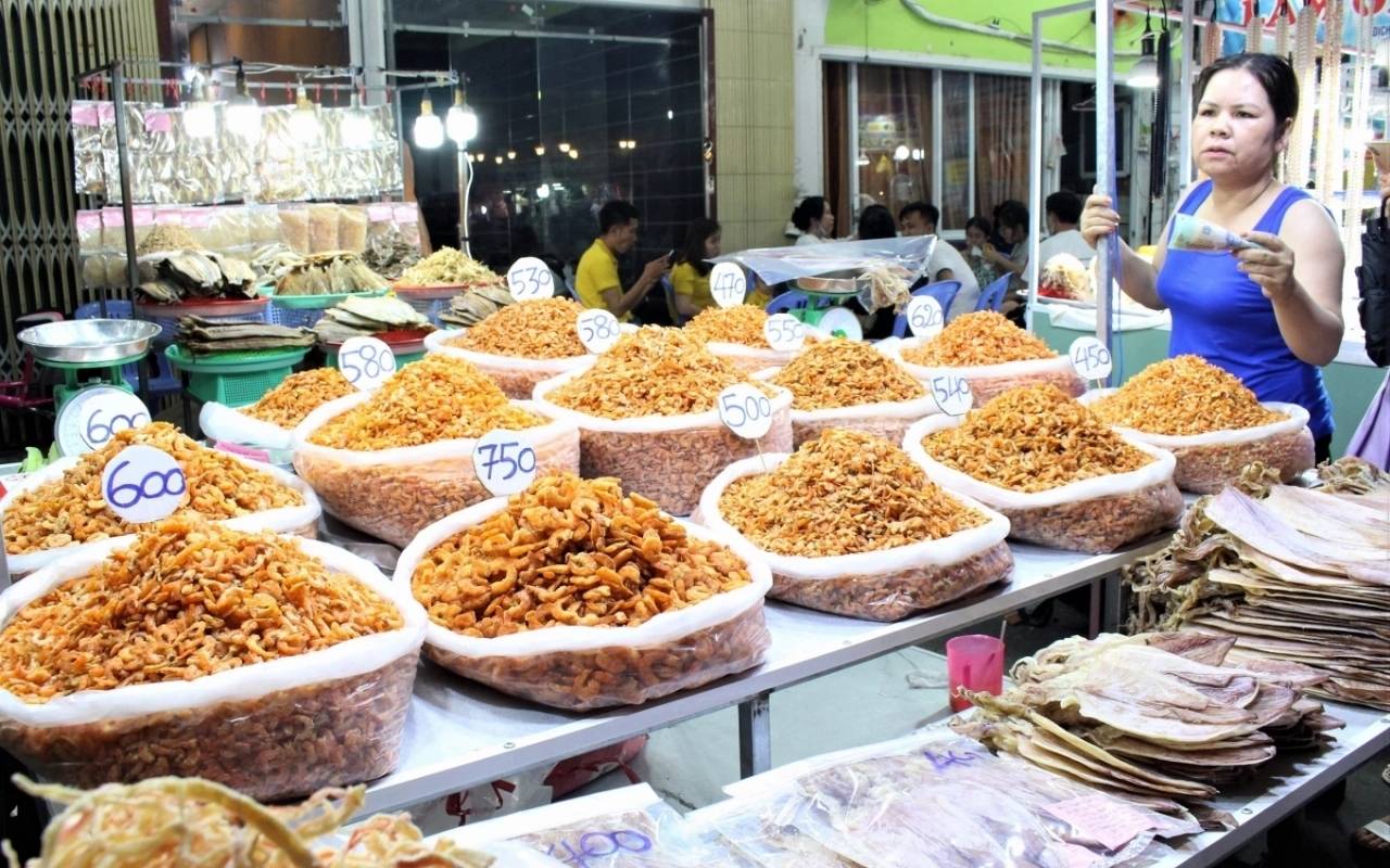 Top 10+ đặc sản Phú Quốc và làm quà cực hot (2026) 10 Bạn có thể mua các đặc sản tại chợ đêm Phú Quốc