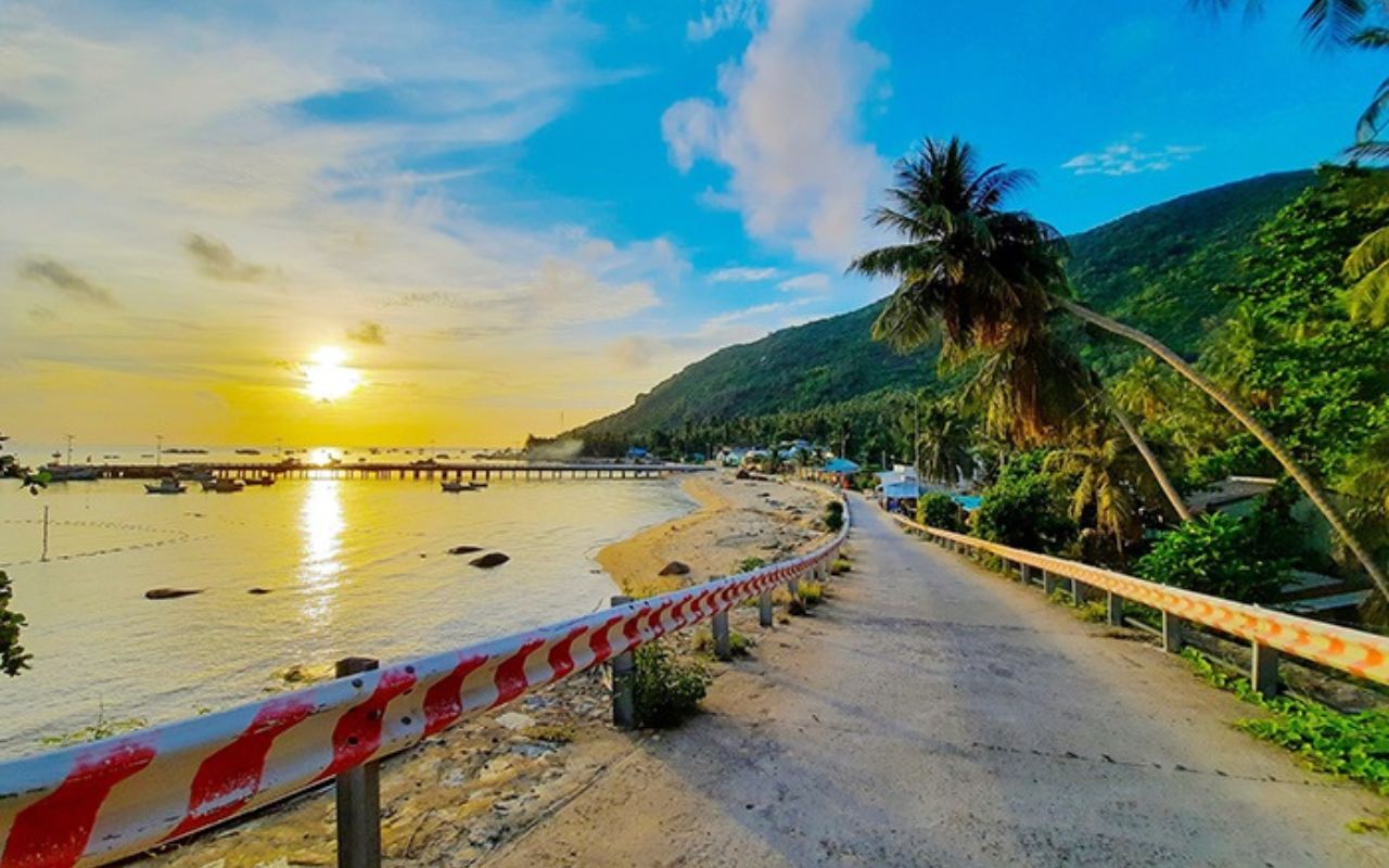 Đảo Hòn Sơn | Kinh nghiệm, lịch trình chi tiết (2026) 7 Đường di chuyển trên đảo