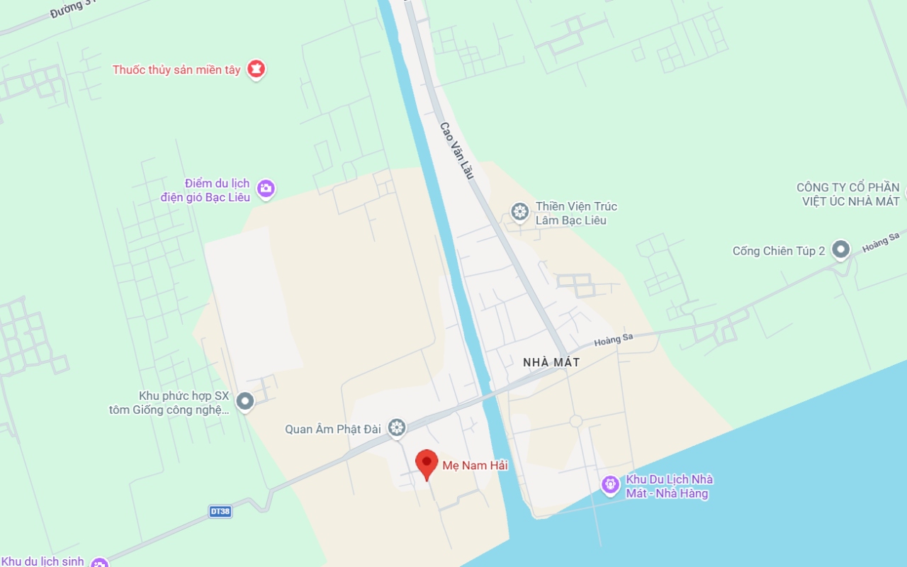 Mẹ Nam Hải Bạc Liêu nằm trên đường Đê Biển, thuộc phường Nhà Mát