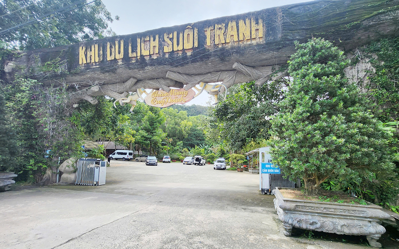 giá vé suối tranh phú quốc