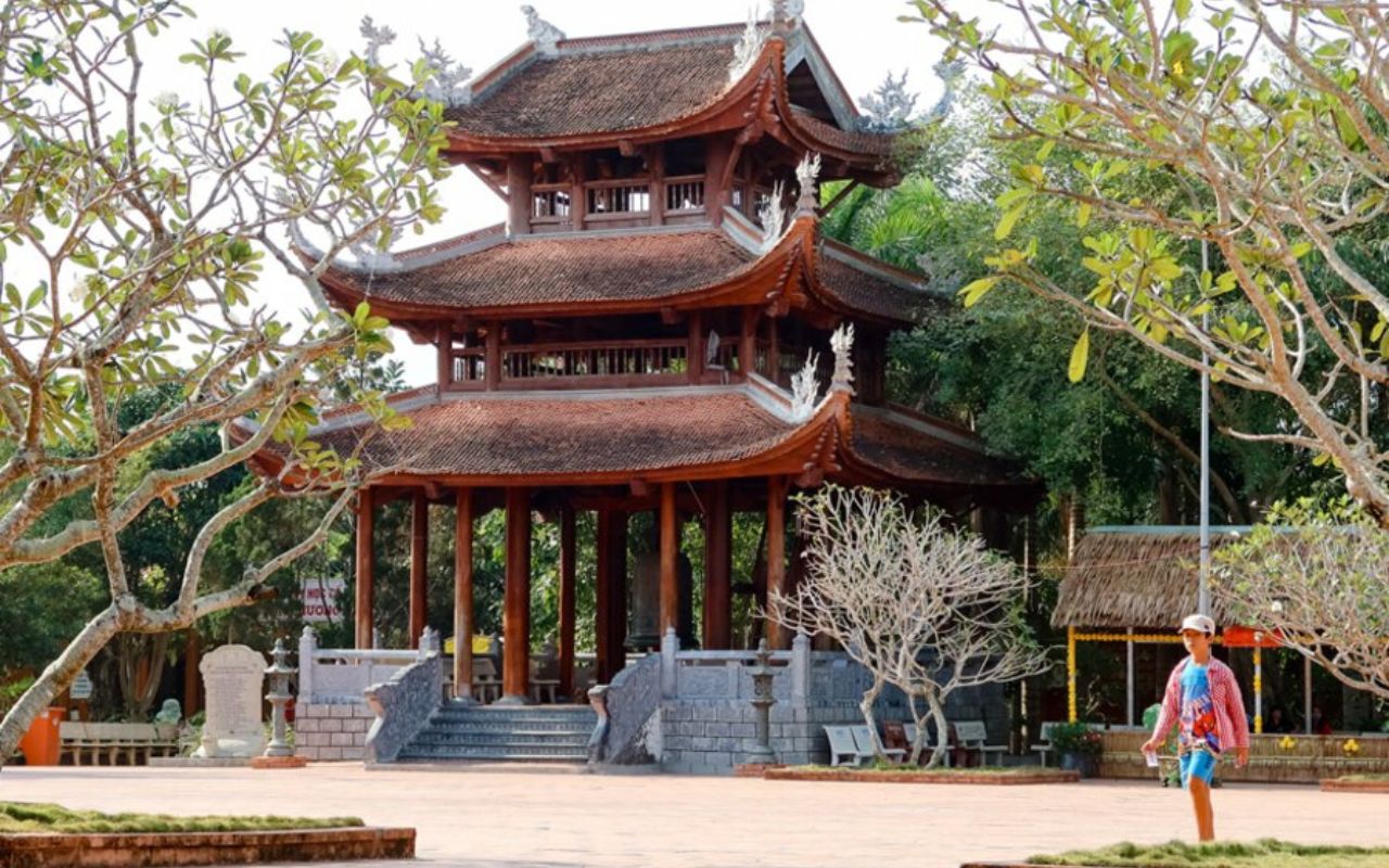 Thiền Viện Trúc Lâm Phương Nam | Điểm đến tâm linh ở Cần Thơ 7 Khu vực lầu chuông
