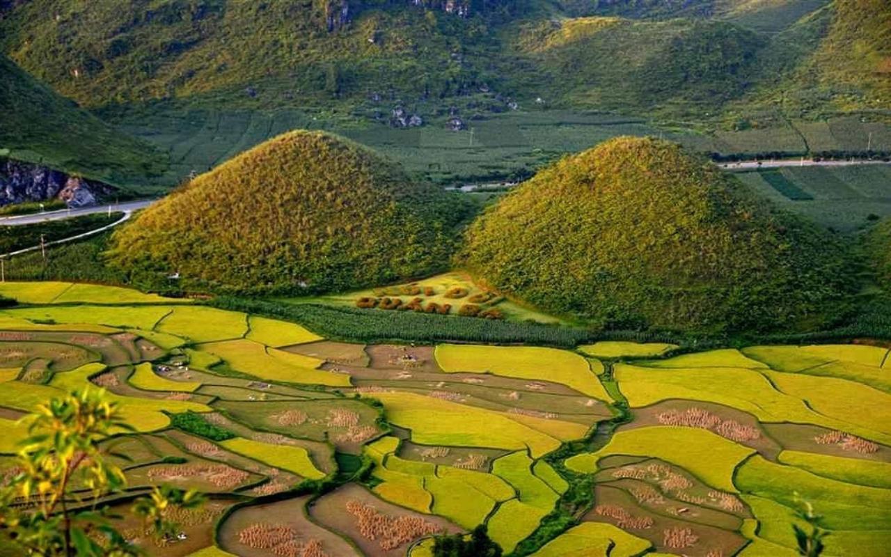 Núi đôi Cô Tiên Hà Giang