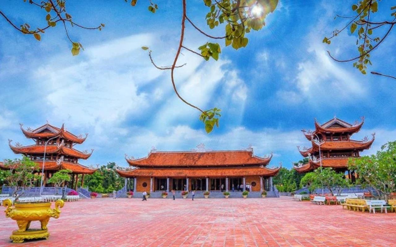 Thiền Viện Trúc Lâm Phương Nam | Điểm đến tâm linh ở Cần Thơ 3 Thiền viện Trúc Lâm phương Nam Cần Thơ